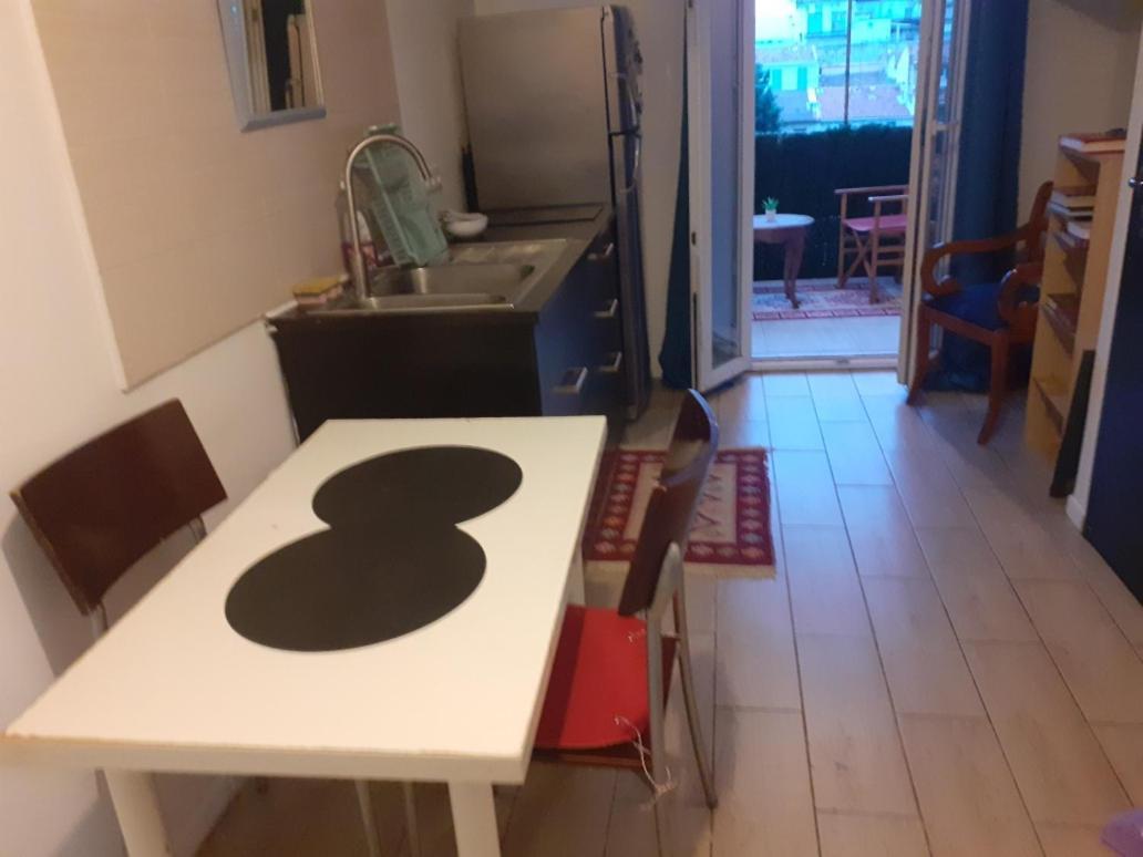 Appartement Calme Avec Terrasse มาร์กเซย ภายนอก รูปภาพ